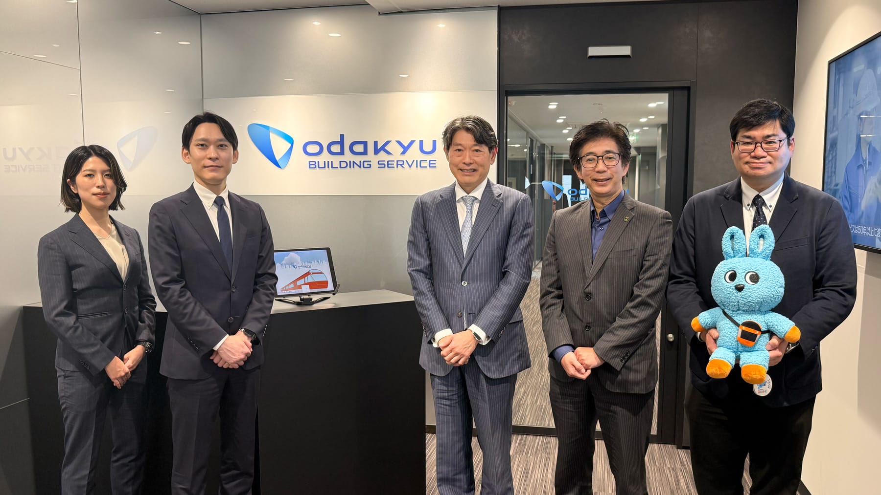 ■導入事例■【小田急ビルサービス様】160の生成AIアプリを現場一体で展開。業務効率化ツールから「経営戦略の中核基盤」へ進化